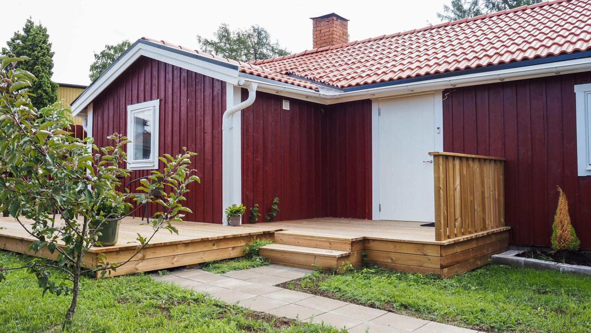 Komplett Laegenhet Med Sjoeutsikt Malmon Exterior foto